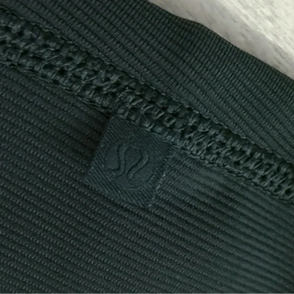 LULULEMON Ribbed Train Bra - Picture 5 of 9